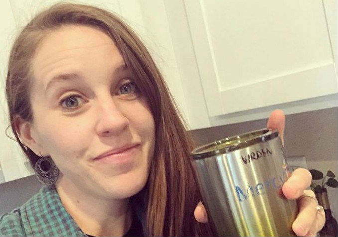 The Smoke Has Filled Jill Duggar's House After Cooking Hilariously Failed -Still Counting On